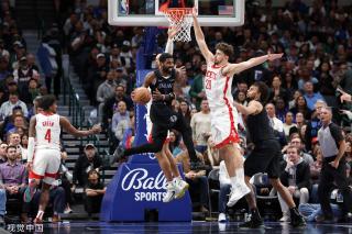 将球稳稳送 将球稳稳送